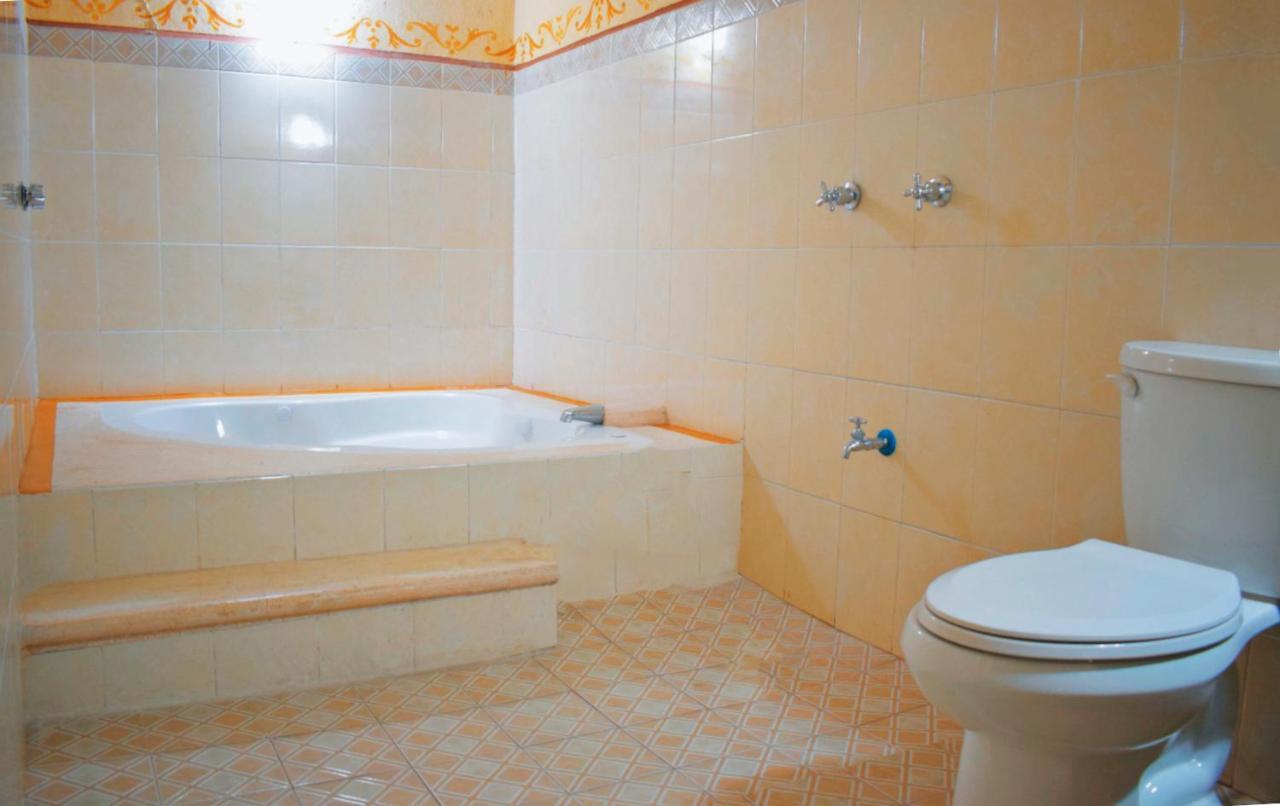 Hotel Casa Rico Valladolid  Exteriér fotografie